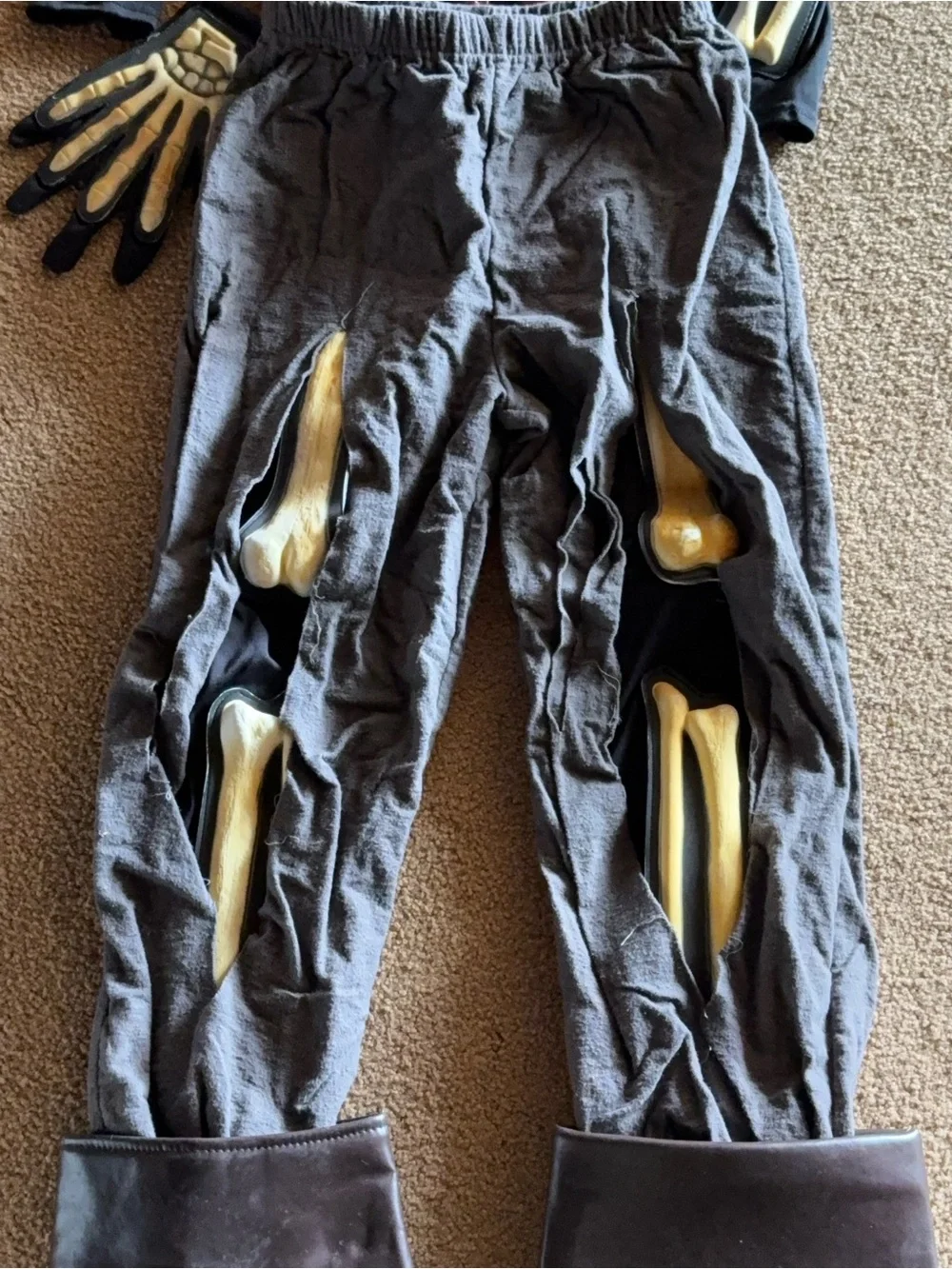 Disney Pirate Skeleton Kids Costume - Picture 3 of 5